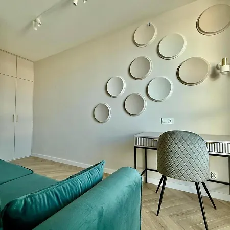 Easy Rent Reduta Apartment