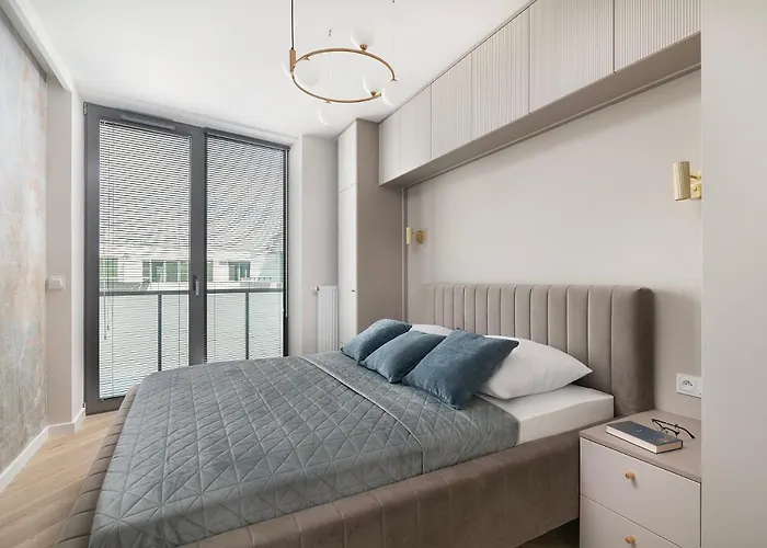 Easy Rent - Reduta Verde, Free Parking, 2 Bedroom, 24h Check-in شقة لوبلين